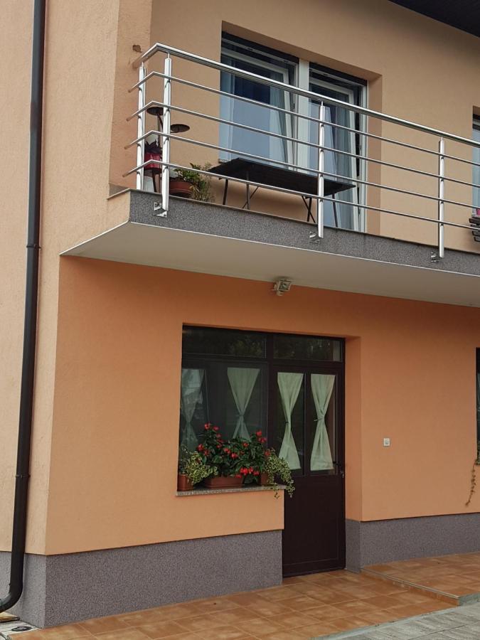 Studio Apartman Maria Čavle Екстериор снимка